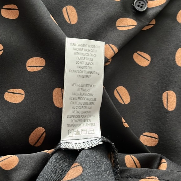 Ricki’s Satin Blouse Size LG - Picture 9 of 9